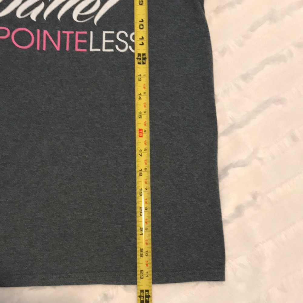 ‼️LAST DAY‼️ LIKE-NEW GILDAN ULTRA COTTON BALLET T-SHIRT - Picture 7 of 7